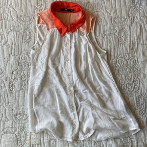 Sleeveless Collared Shirt